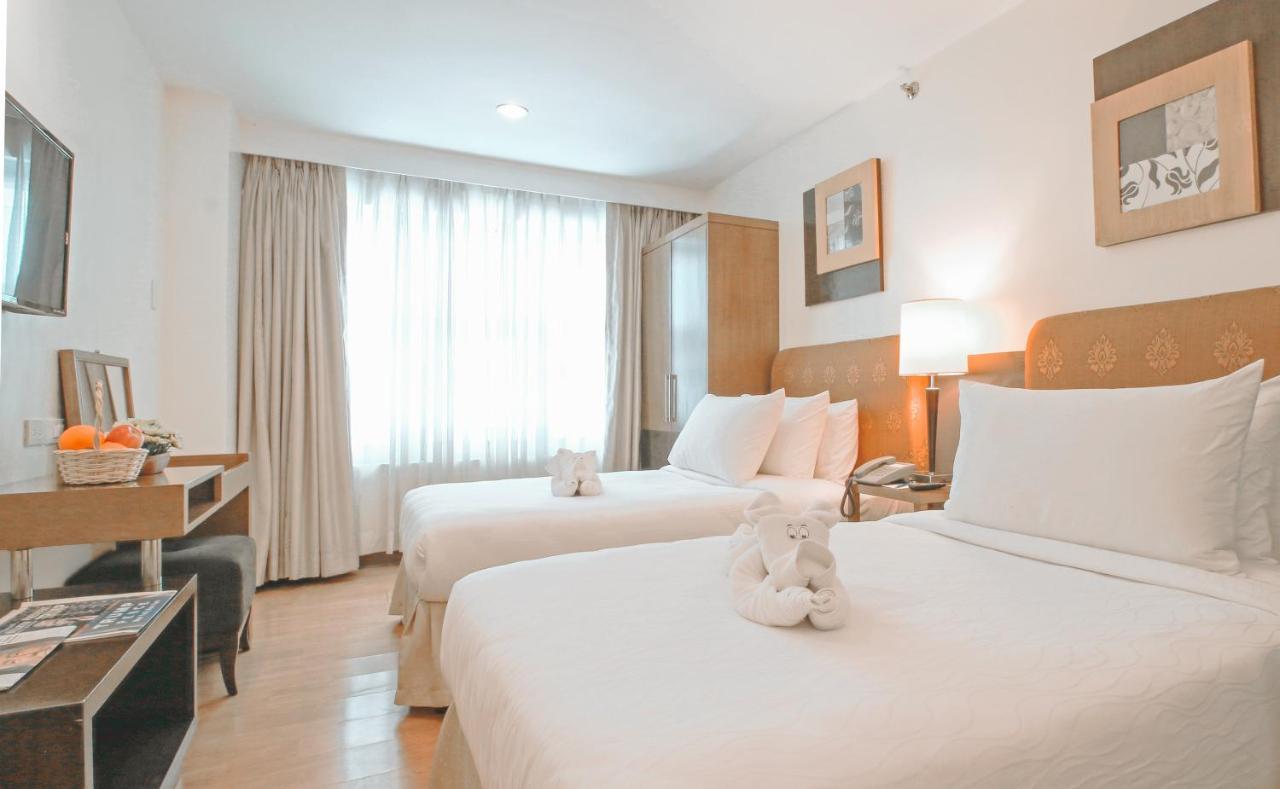 One Tagaytay Place Hotel Suites Official Account Tagaytay City Exterior photo
